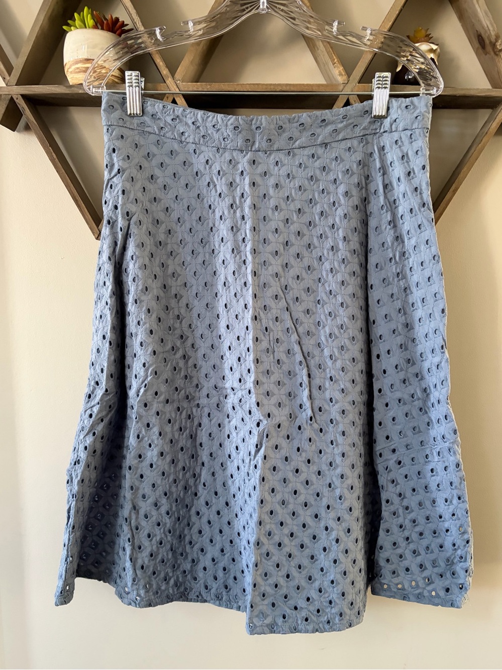 LOFT blue 100% cotton eyelet midi skirt. Size 10 petite.